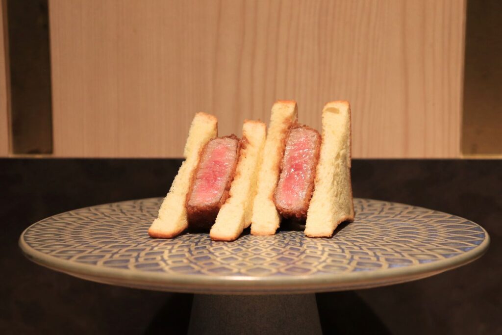 厳選ヒレ肉のカツサンド